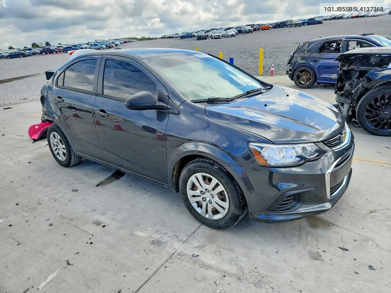 2020 CHEVROLET SONIC VIN 1G1JB5SB5L4137368 — фото 4
