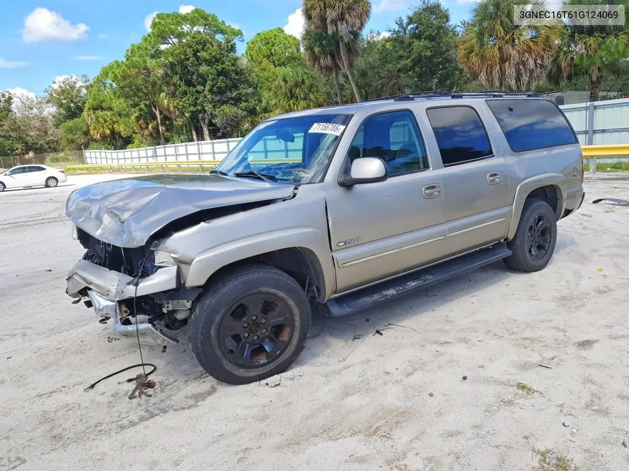 CHEVROLET SUBURBAN 2001, VIN 3GNEC16T61G124069