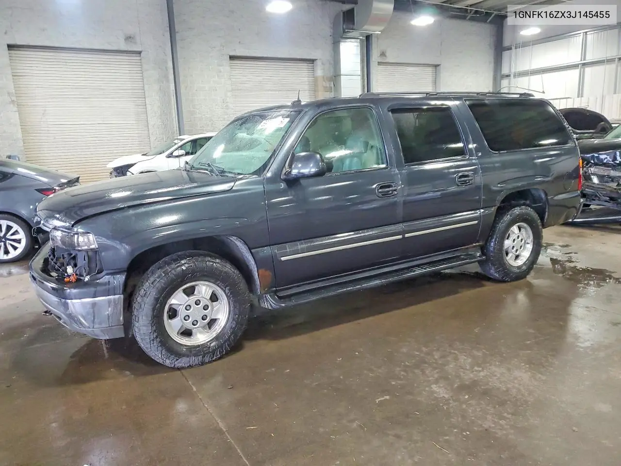 CHEVROLET SUBURBAN 2003, VIN 1GNFK16ZX3J145455