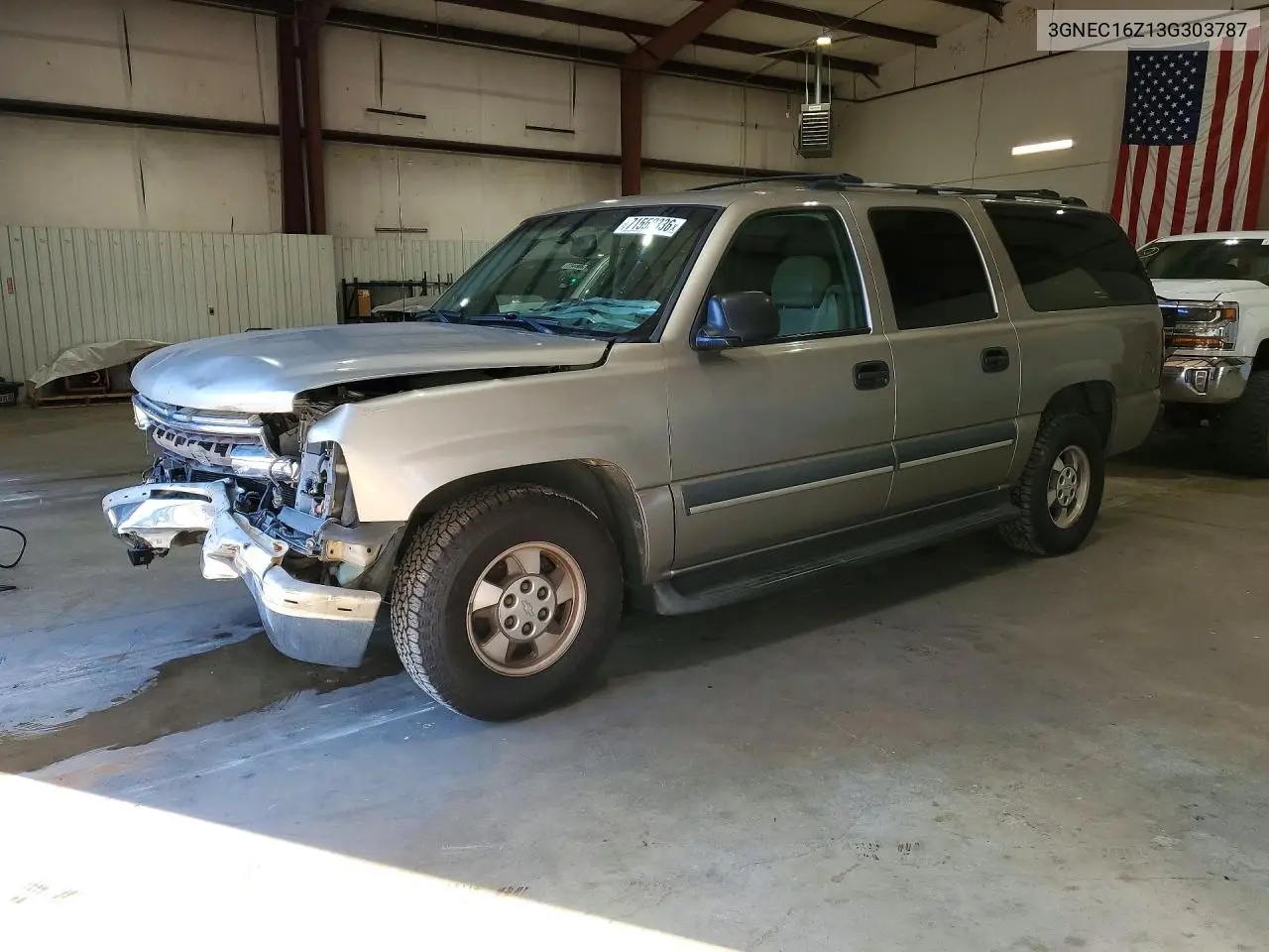CHEVROLET SUBURBAN 2003, VIN 3GNEC16Z13G303787