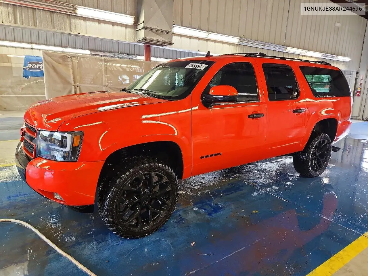 CHEVROLET SUBURBAN 2010, VIN 1GNUKJE38AR244696