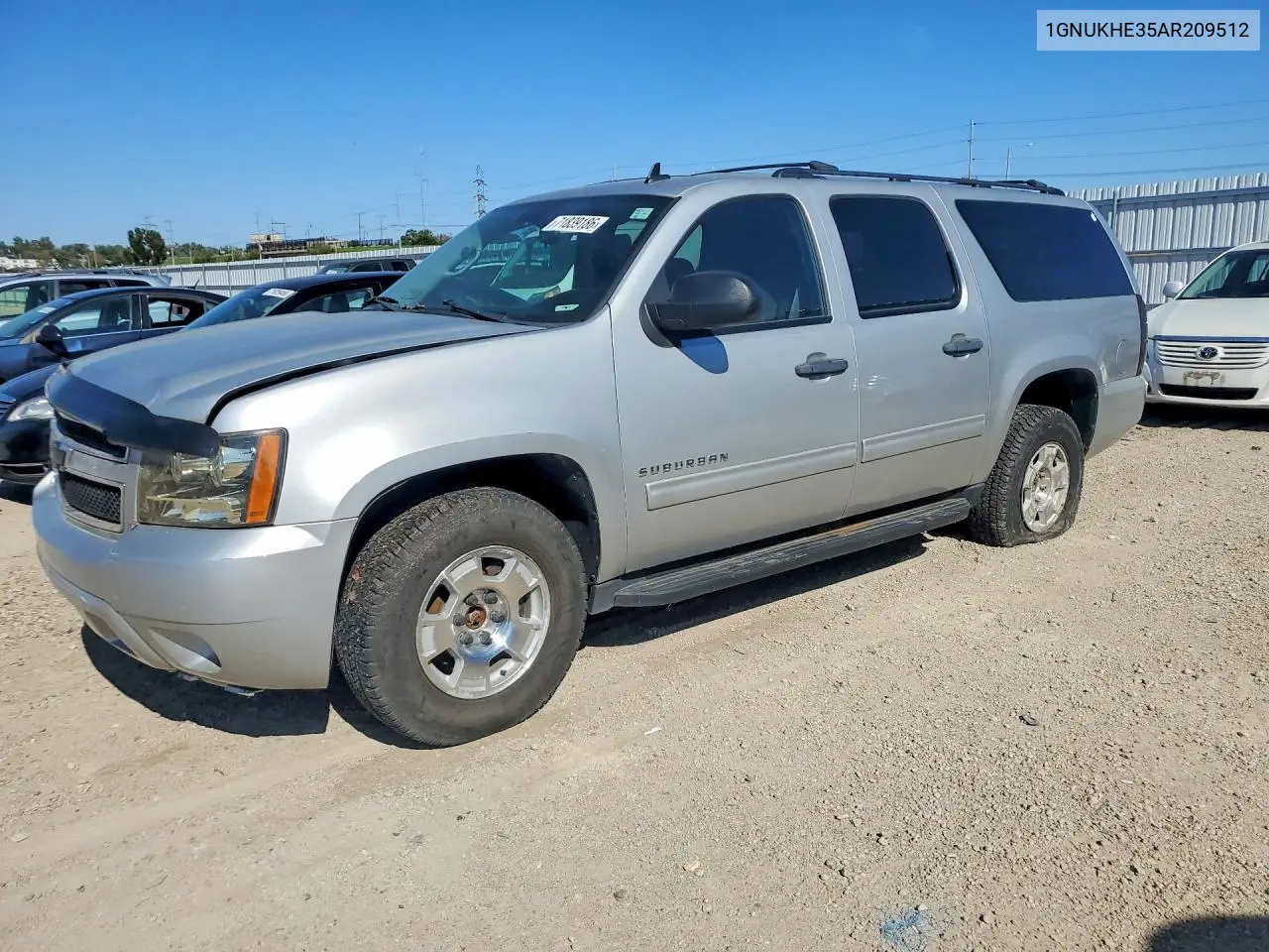 CHEVROLET SUBURBAN 2010, VIN 1GNUKHE35AR209512