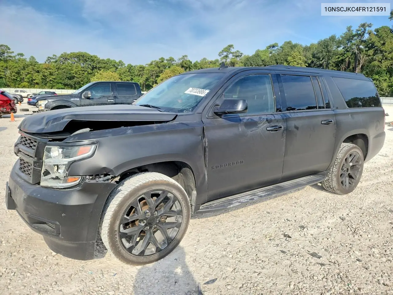 CHEVROLET SUBURBAN 2015, VIN 1GNSCJKC4FR121591