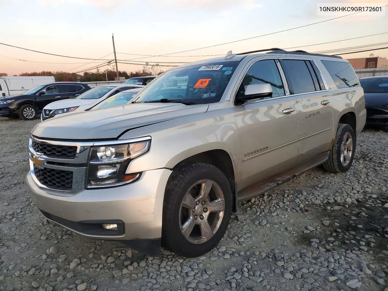 CHEVROLET SUBURBAN 2016, VIN 1GNSKHKC9GR172601