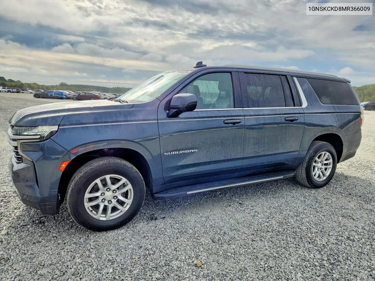 CHEVROLET SUBURBAN 2021, VIN 1GNSKCKD8MR366009