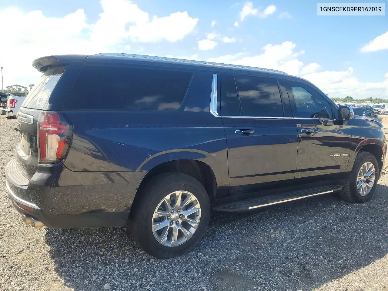 2023 CHEVROLET SUBURBAN VIN 1GNSCFKD9PR167019 — фото 3
