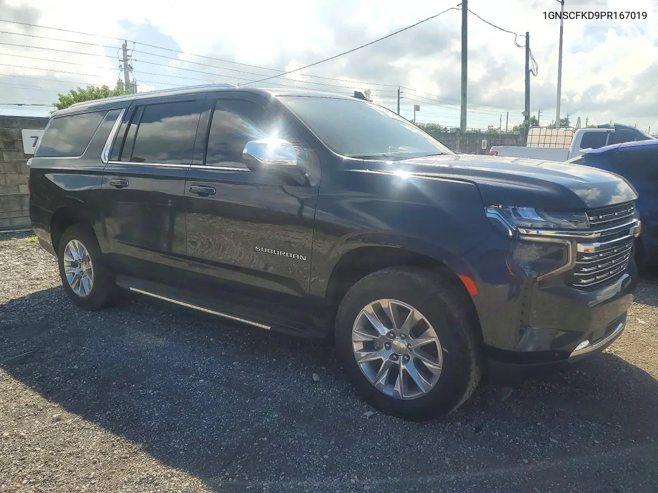 2023 CHEVROLET SUBURBAN VIN 1GNSCFKD9PR167019 — фото 4