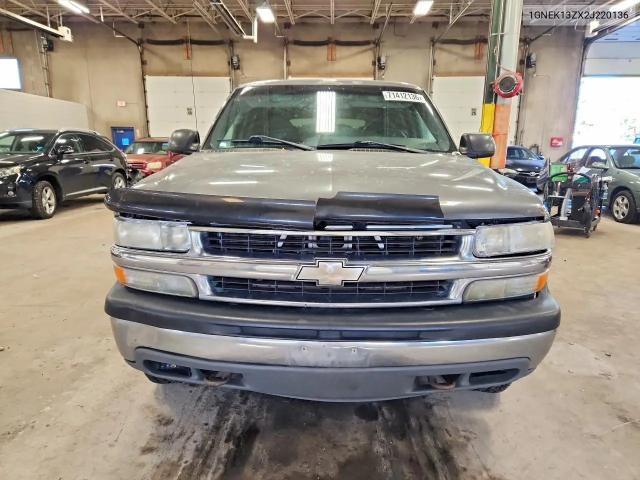 2002 CHEVROLET TAHOE VIN 1GNEK13ZX2J220136 — фото 5