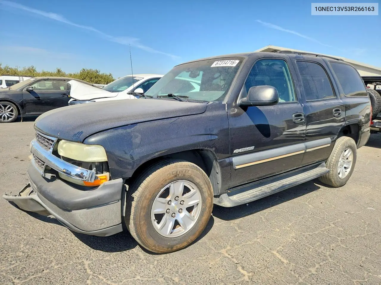 CHEVROLET TAHOE 2003, VIN 1GNEC13V53R266163
