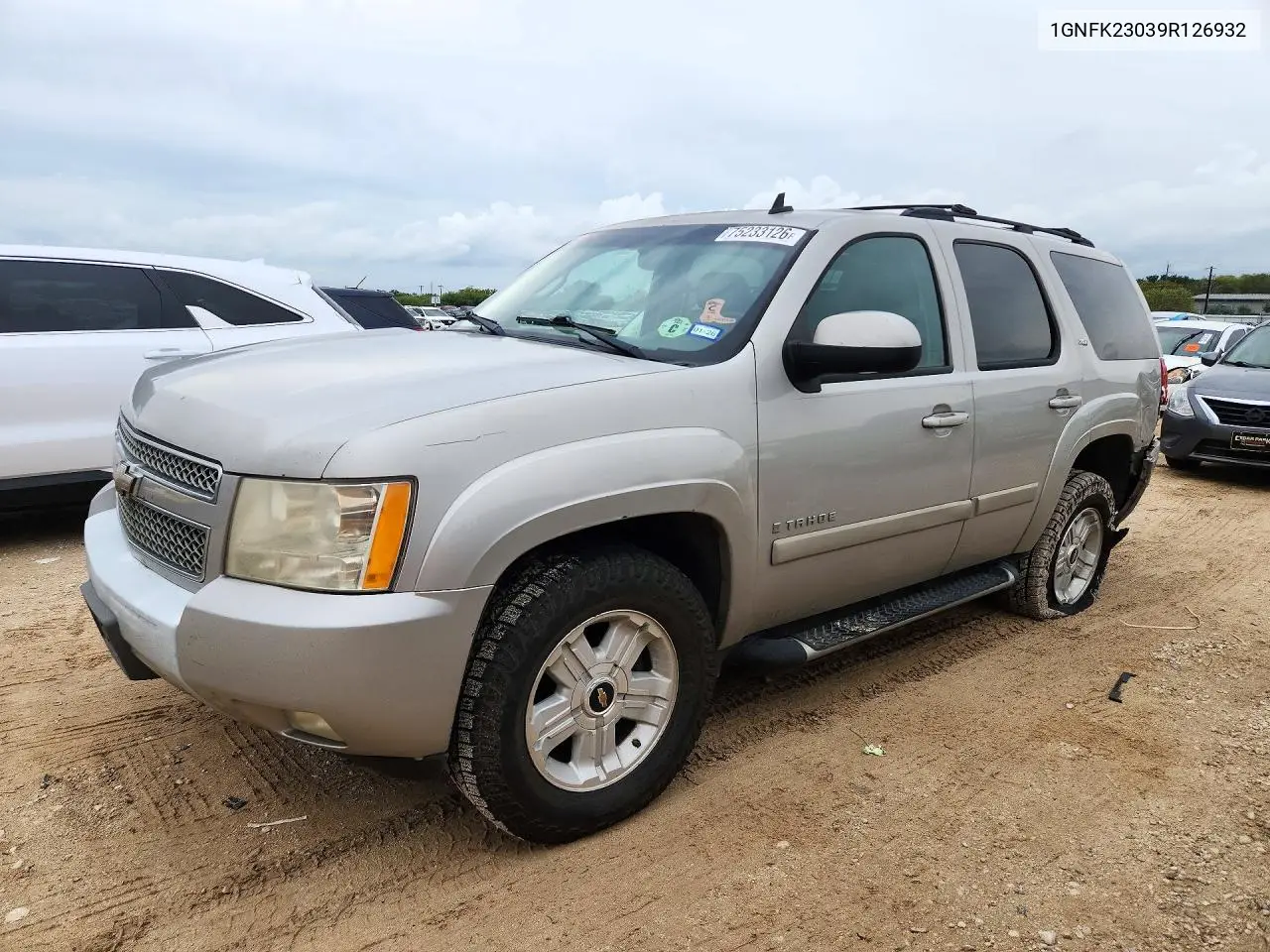 CHEVROLET TAHOE 2009, VIN 1GNFK23039R126932