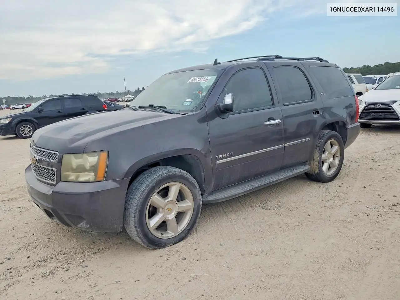 CHEVROLET TAHOE 2010, VIN 1GNUCCE0XAR114496