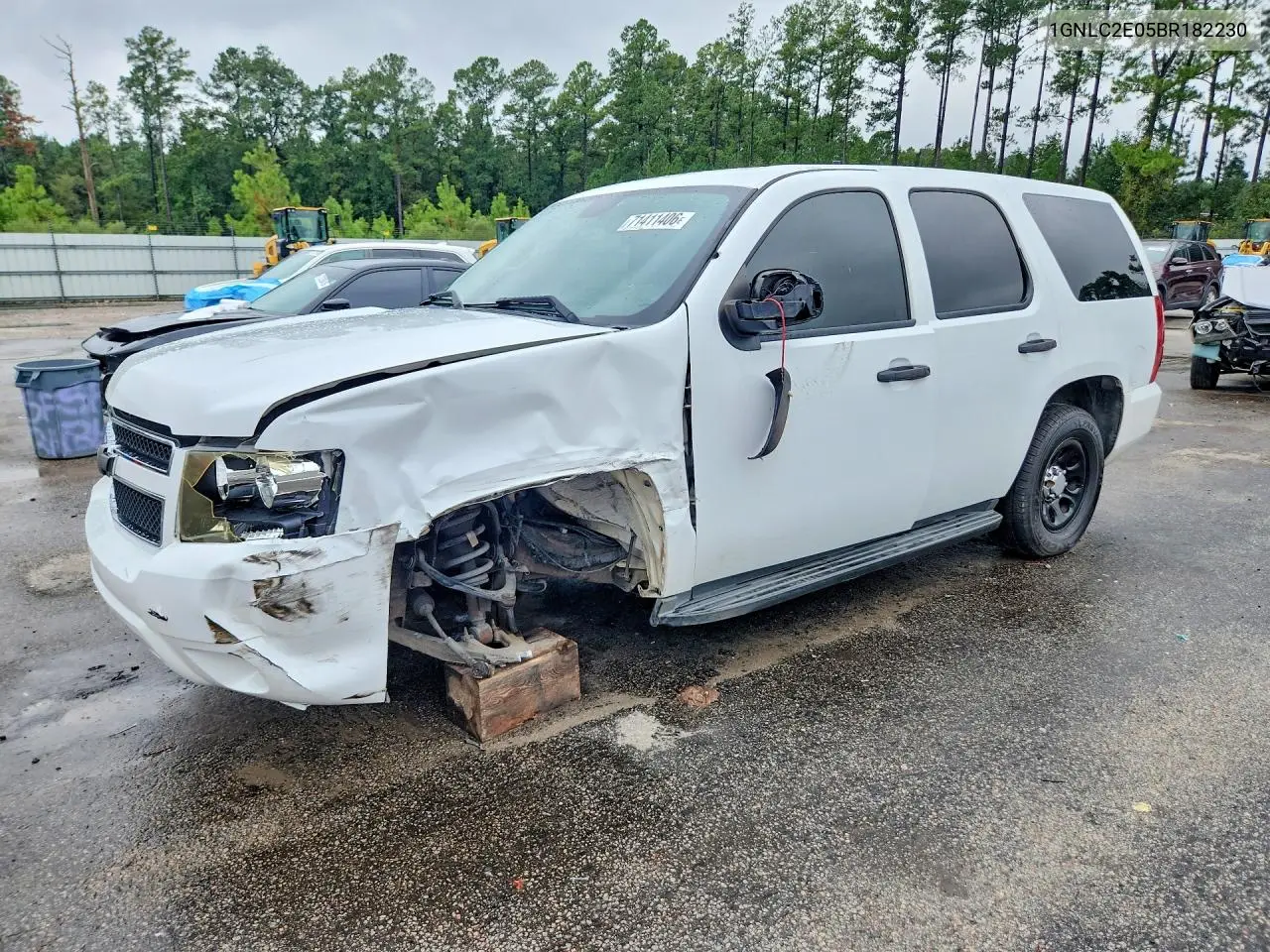 CHEVROLET TAHOE 2011, VIN 1GNLC2E05BR182230