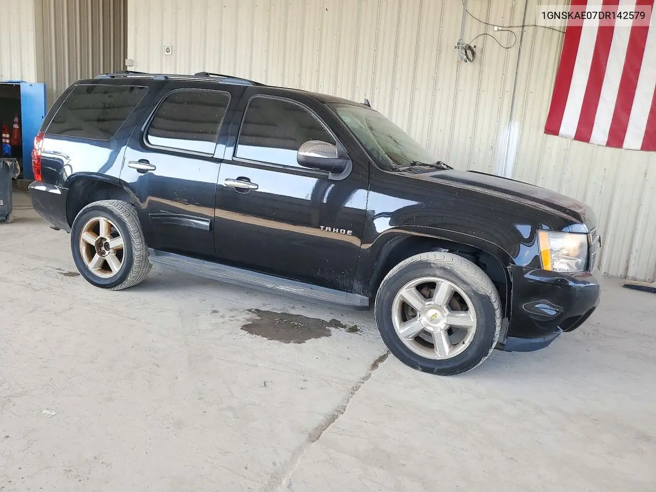 2013 CHEVROLET TAHOE VIN 1GNSKAE07DR142579 — фото 4