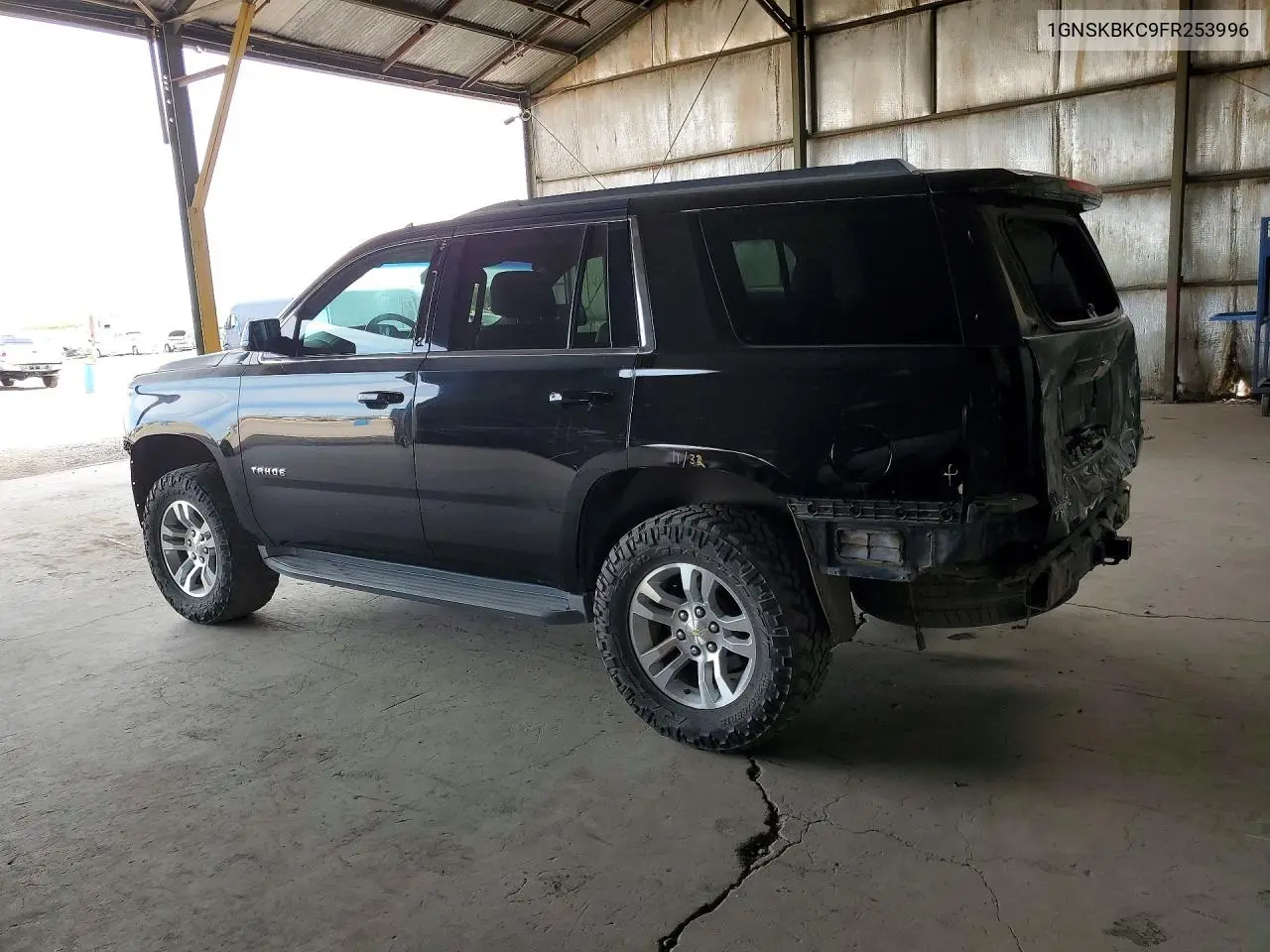 2015 CHEVROLET TAHOE VIN 1GNSKBKC9FR253996 — фото 2
