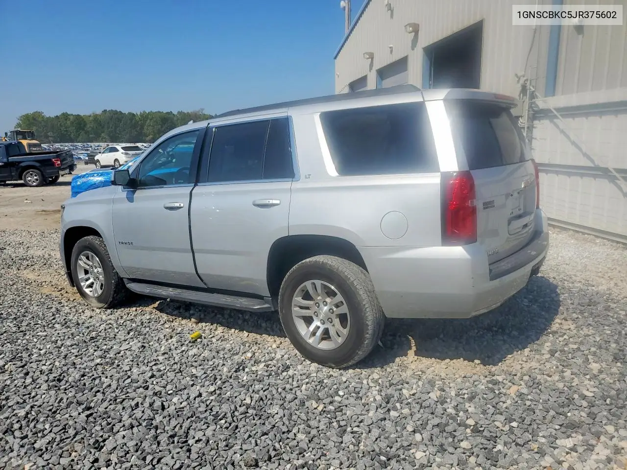 2018 CHEVROLET TAHOE VIN 1GNSCBKC5JR375602 — фото 2