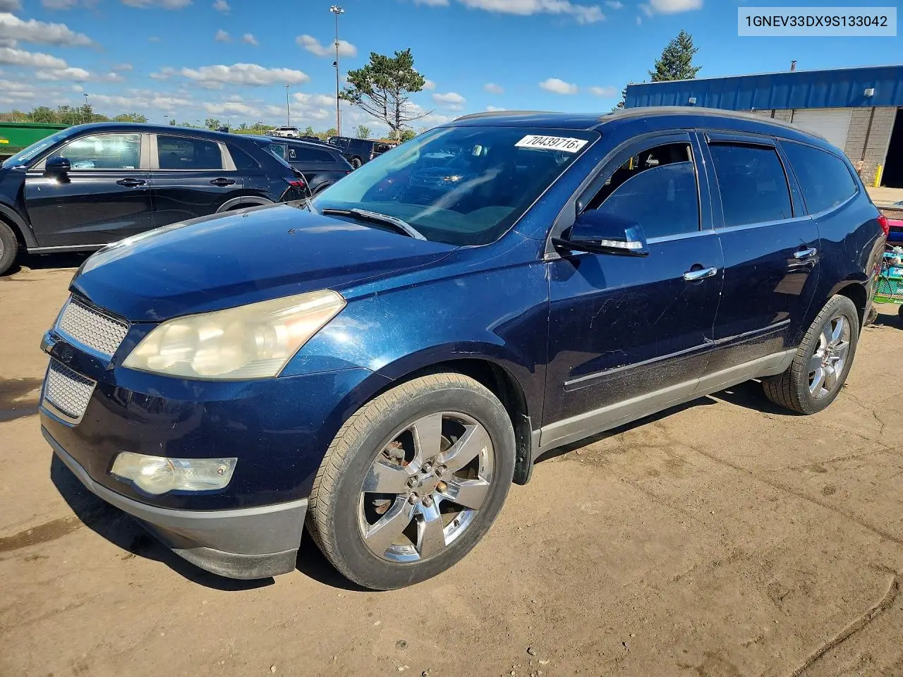 CHEVROLET TRAVERSE 2009, VIN 1GNEV33DX9S133042