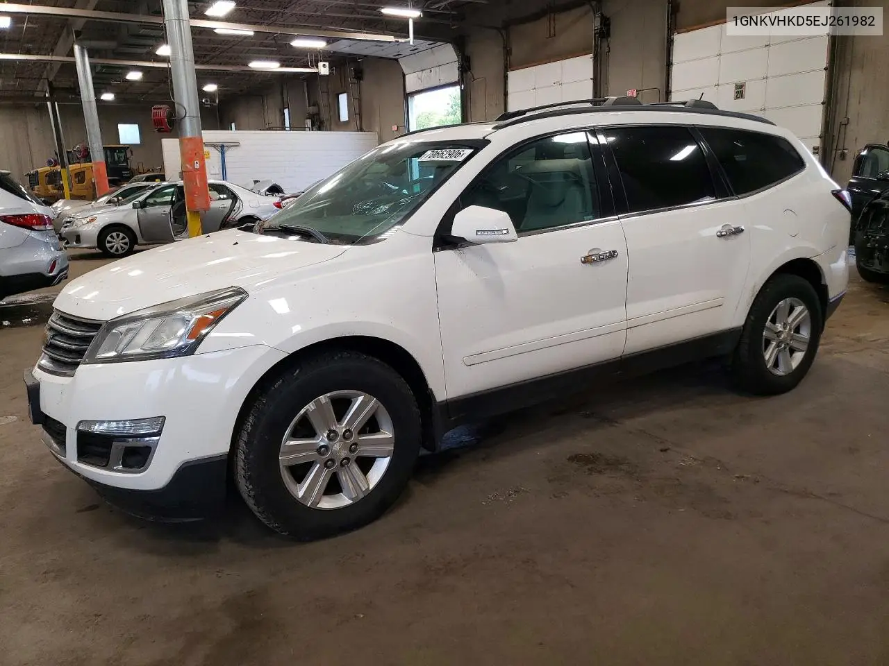CHEVROLET TRAVERSE 2014, VIN 1GNKVHKD5EJ261982