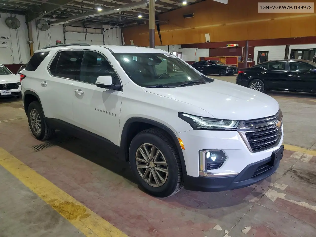 2023 CHEVROLET TRAVERSE VIN 1GNEVGKW7PJ149972 — фото 4