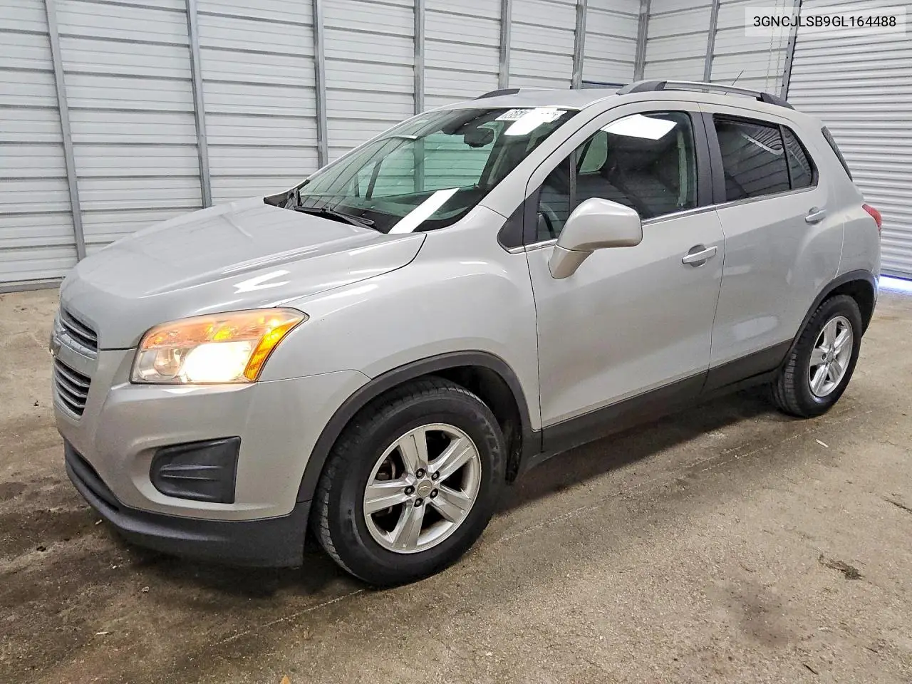 CHEVROLET TRAX 2016, VIN 3GNCJLSB9GL164488