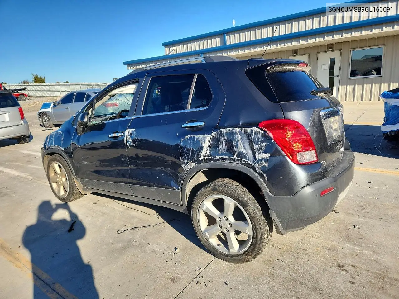 2016 CHEVROLET TRAX VIN 3GNCJMSB9GL160091 — фото 2
