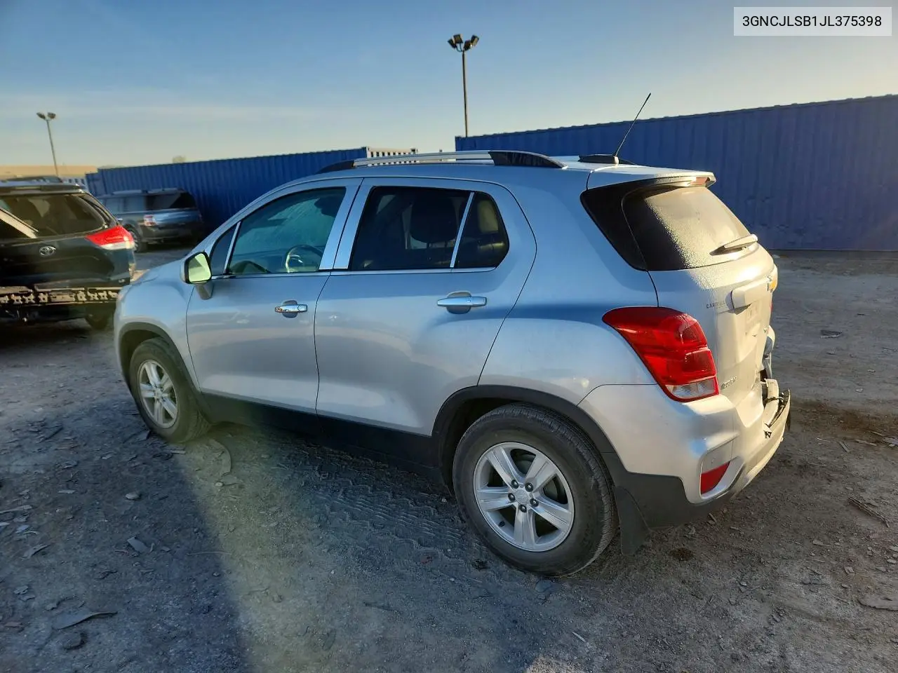 2018 CHEVROLET TRAX VIN 3GNCJLSB1JL375398 — фото 2