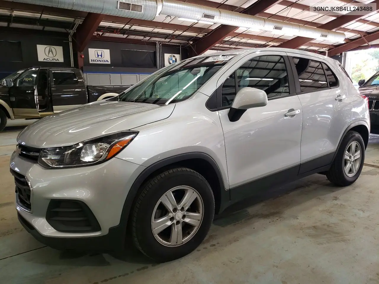 CHEVROLET TRAX 2020, VIN 3GNCJKSB4LL243488