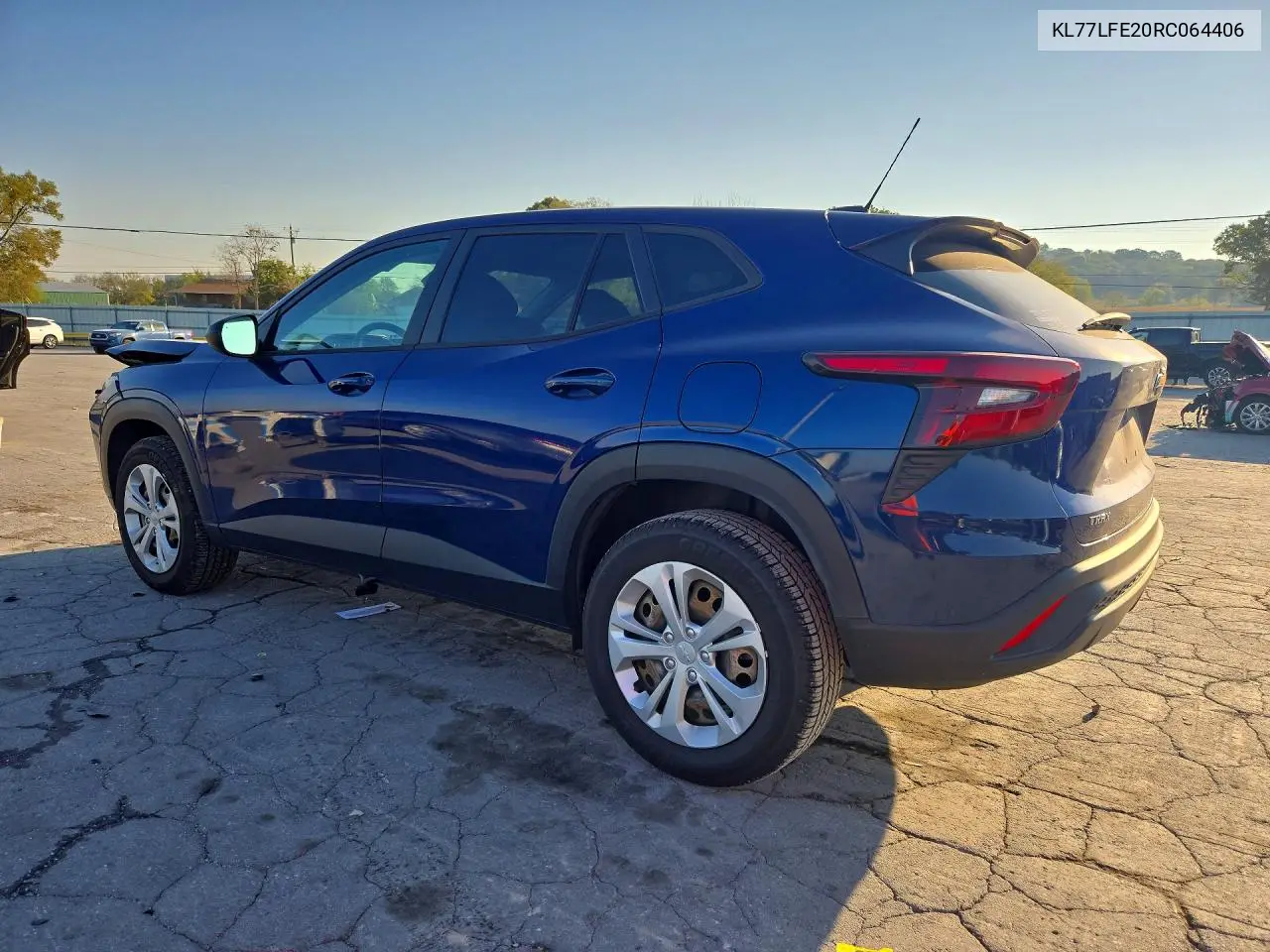 2024 CHEVROLET TRAX VIN KL77LFE20RC064406 — фото 2