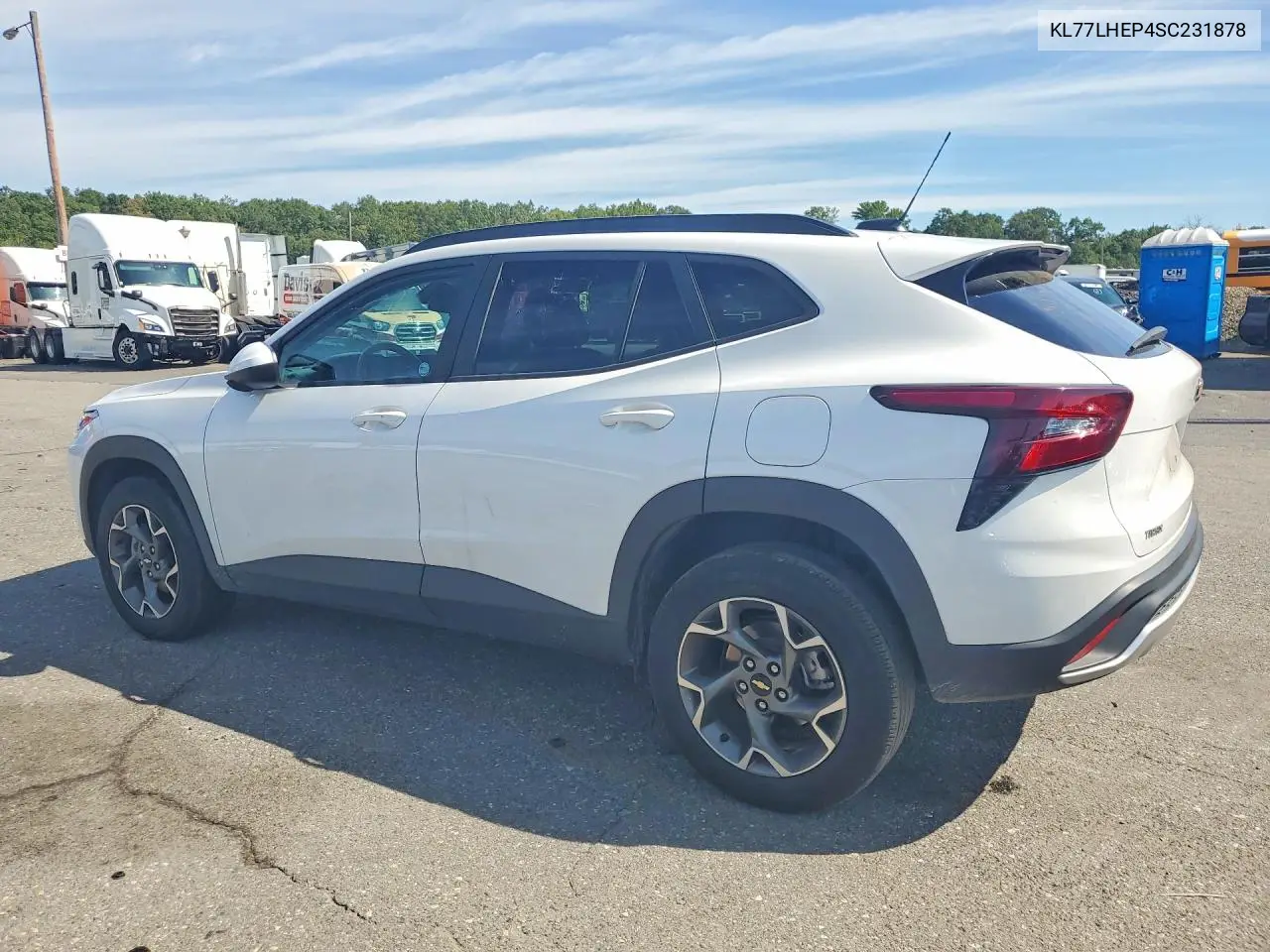 2025 CHEVROLET TRAX VIN KL77LHEP4SC231878 — фото 2