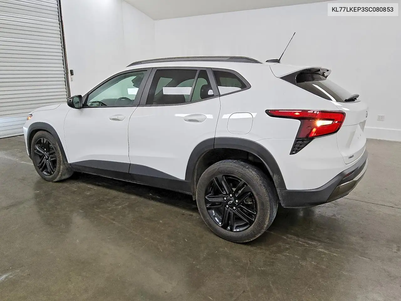 2025 CHEVROLET TRAX VIN KL77LKEP3SC080853 — фото 2