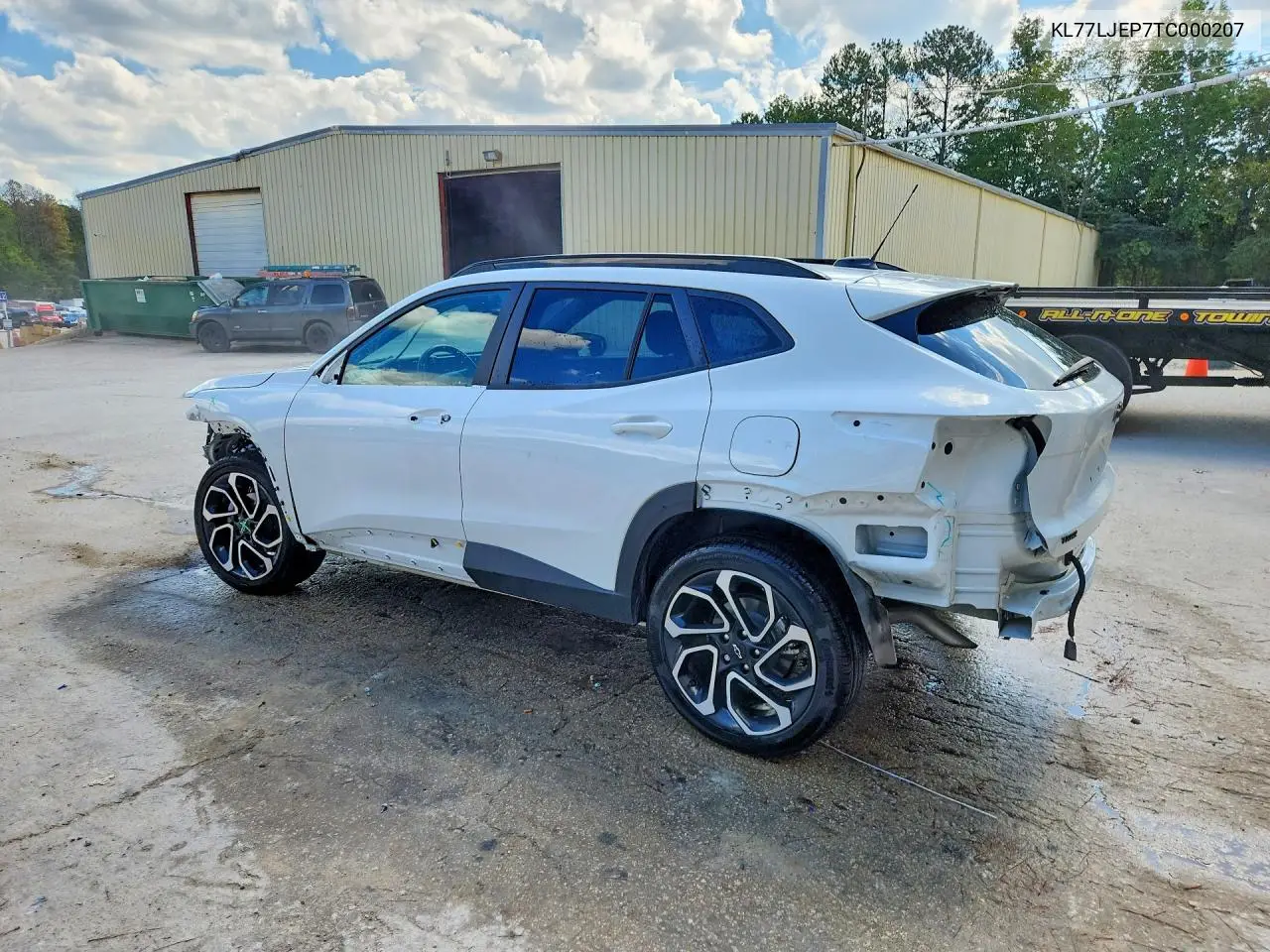 2026 CHEVROLET TRAX VIN KL77LJEP7TC000207 — фото 2