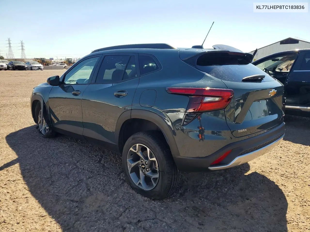 2026 CHEVROLET TRAX VIN KL77LHEP8TC183836 — фото 2