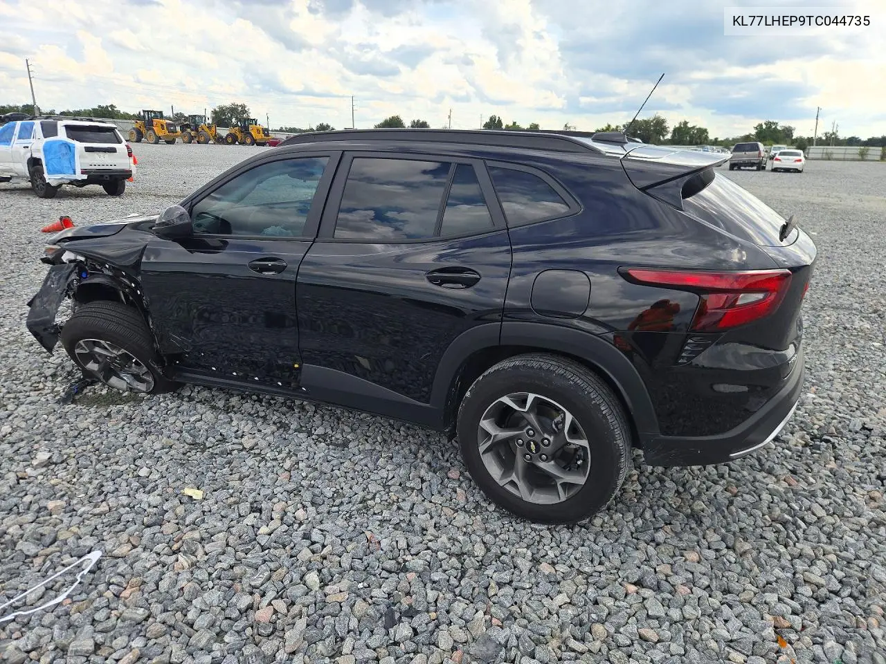 2026 CHEVROLET TRAX VIN KL77LHEP9TC044735 — фото 2