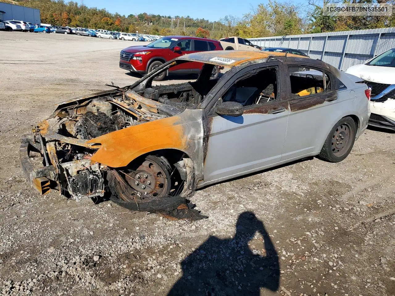CHRYSLER 200 2011, VIN 1C3BC4FB7BN535501