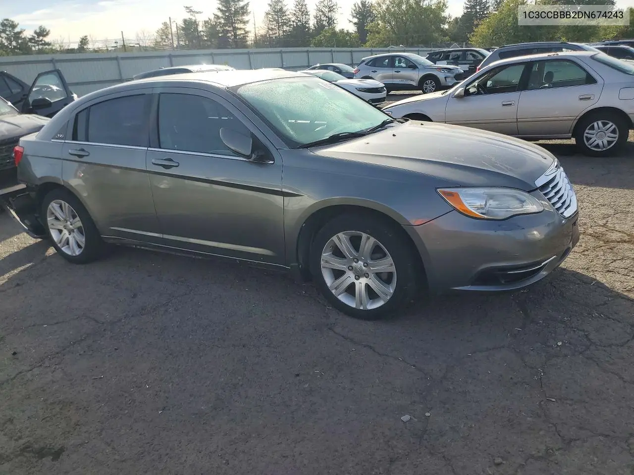 2013 CHRYSLER 200 VIN 1C3CCBBB2DN674243 — фото 4
