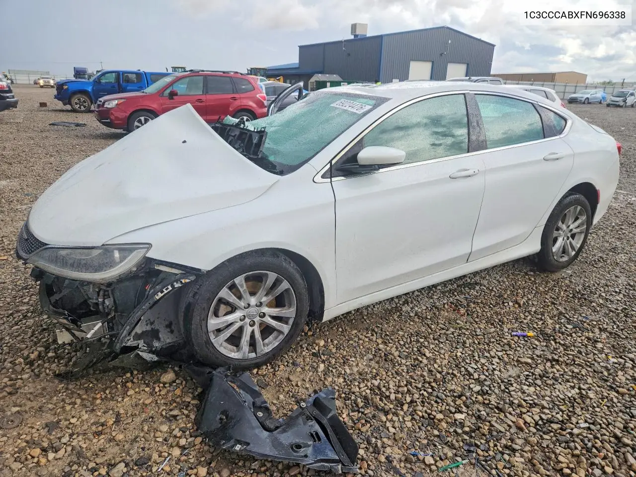 CHRYSLER 200 2015, VIN 1C3CCCABXFN696338