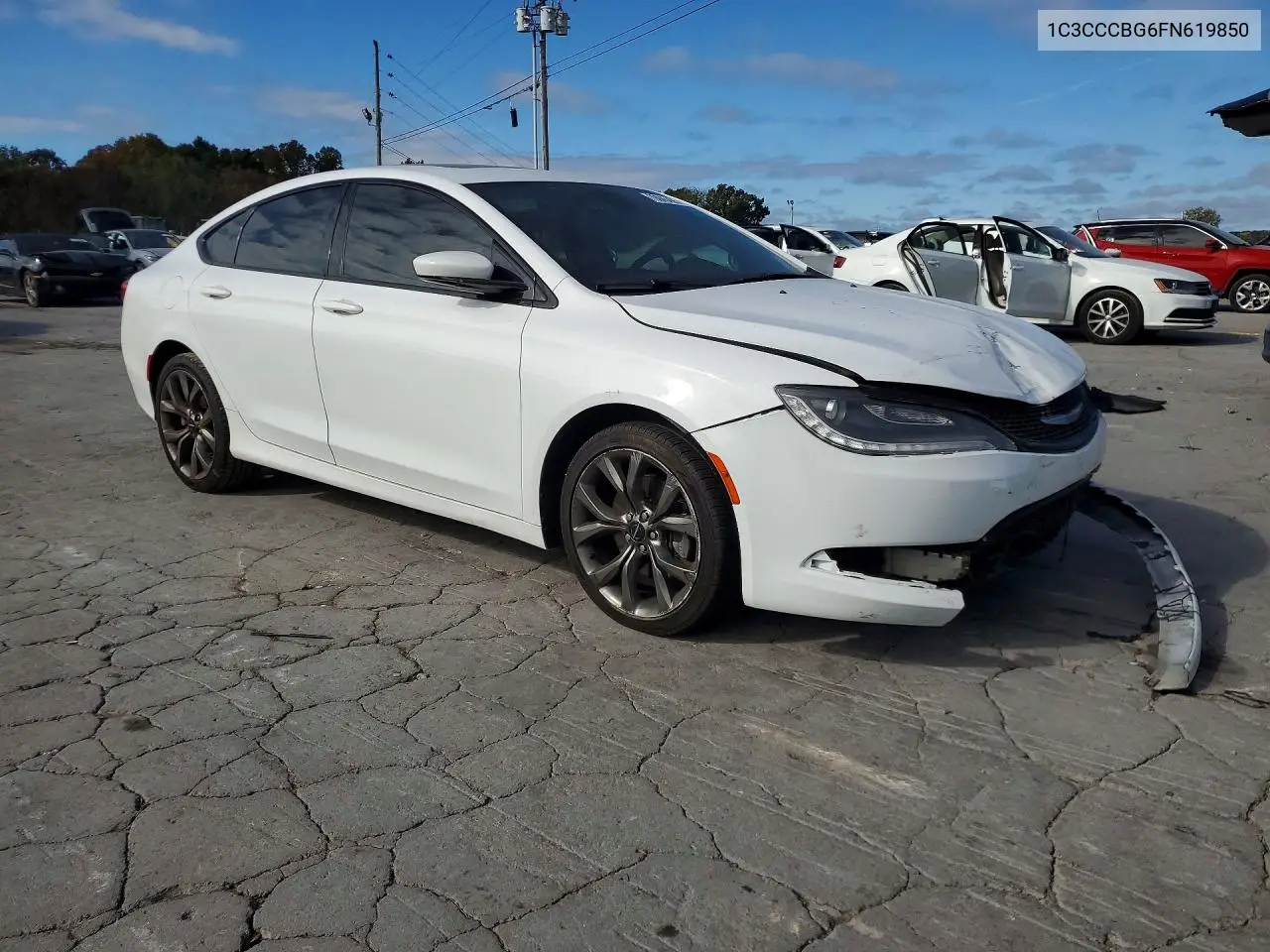2015 CHRYSLER 200 VIN 1C3CCCBG6FN619850 — фото 4
