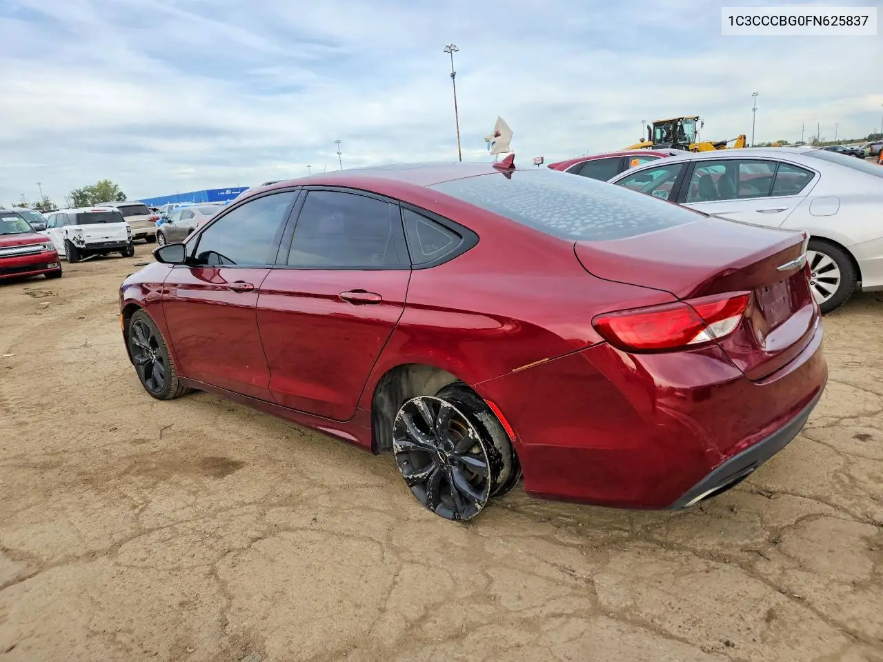 2015 CHRYSLER 200 VIN 1C3CCCBG0FN625837 — фото 2