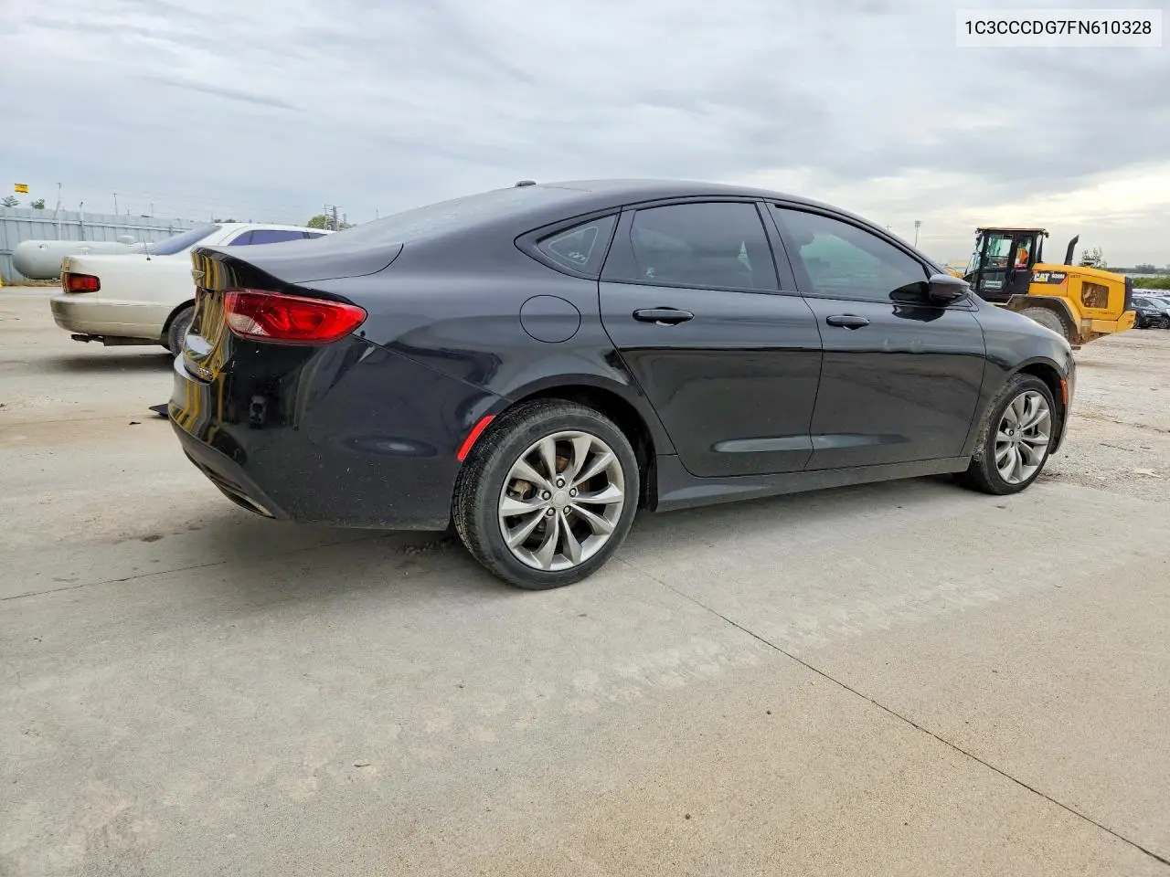 2015 CHRYSLER 200 VIN 1C3CCCDG7FN610328 — фото 3
