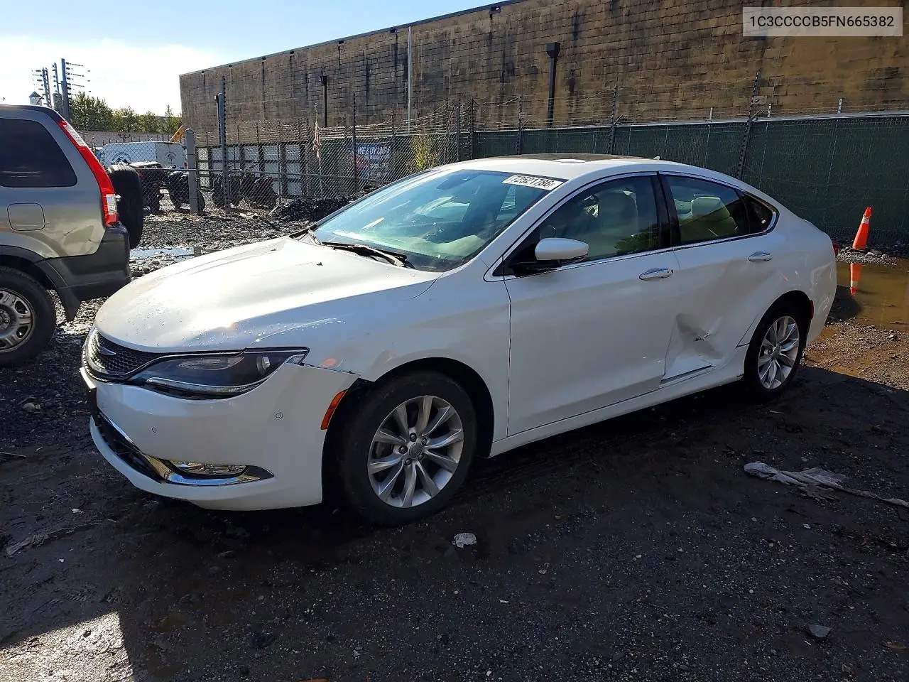 CHRYSLER 200 2015, VIN 1C3CCCCB5FN665382