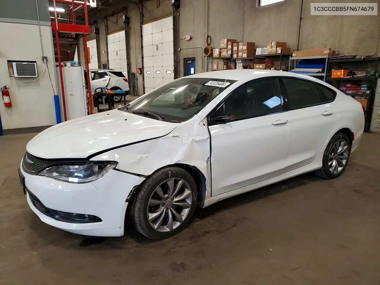 CHRYSLER 200 2015, VIN 1C3CCCBB5FN674679