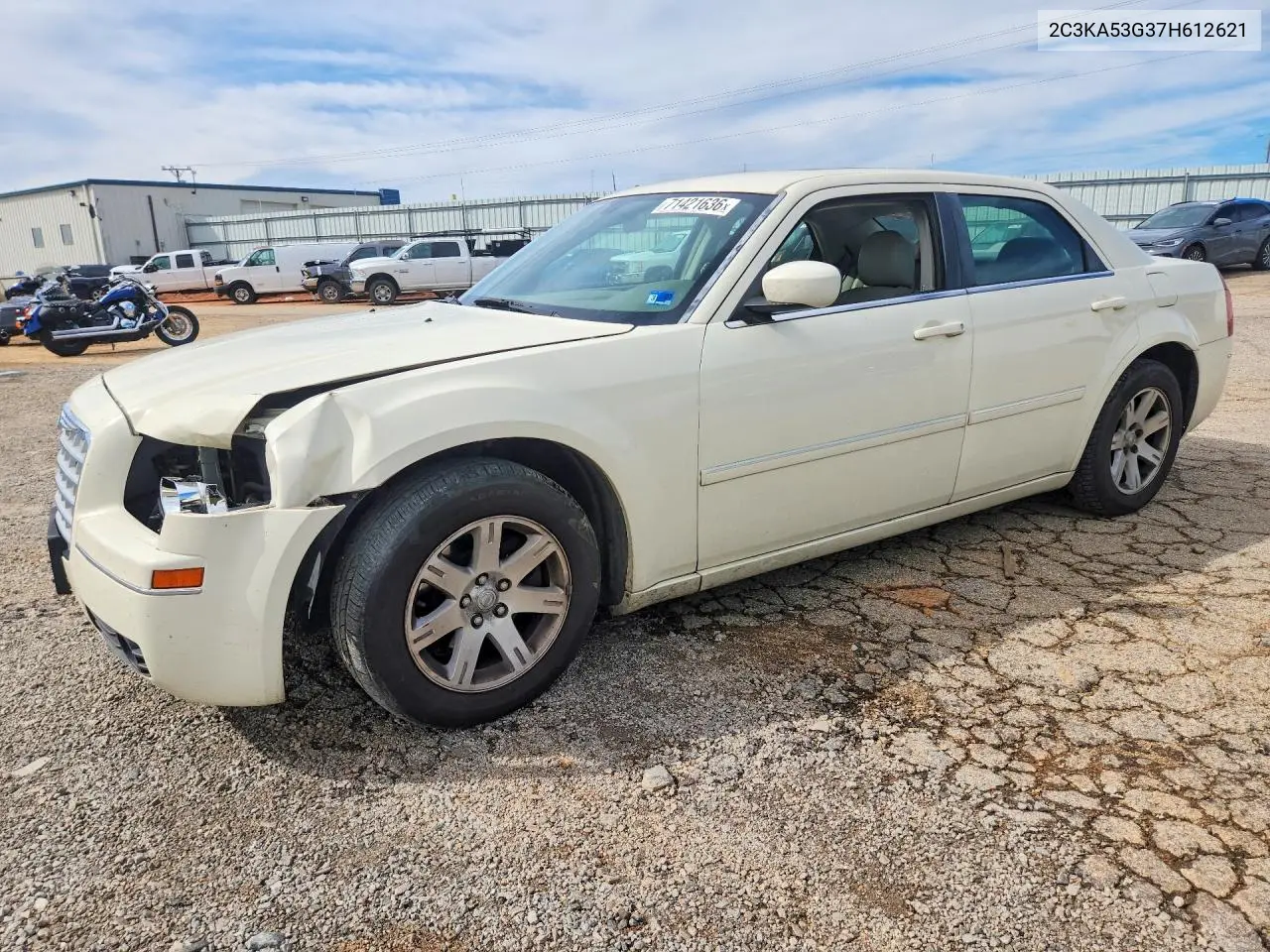 CHRYSLER 300 2007, VIN 2C3KA53G37H612621
