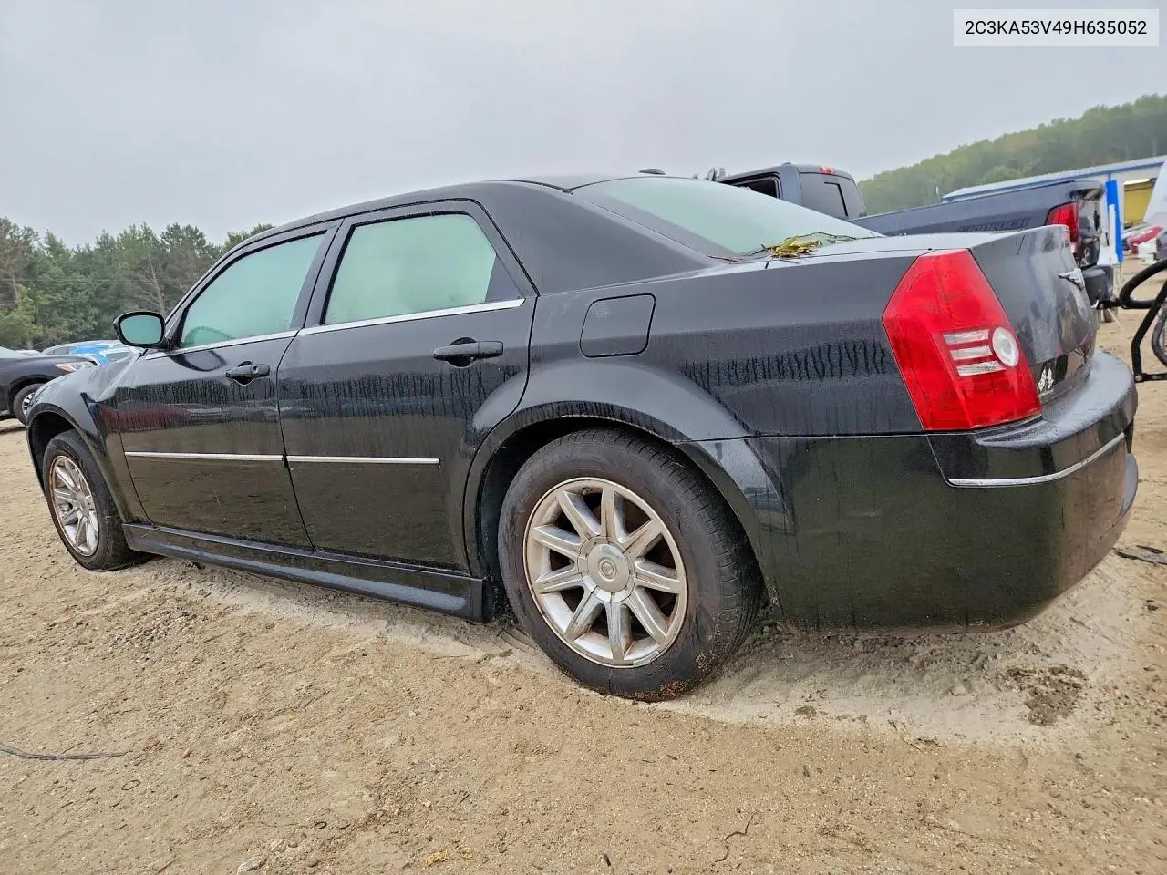 2009 CHRYSLER 300 VIN 2C3KA53V49H635052 — фото 2