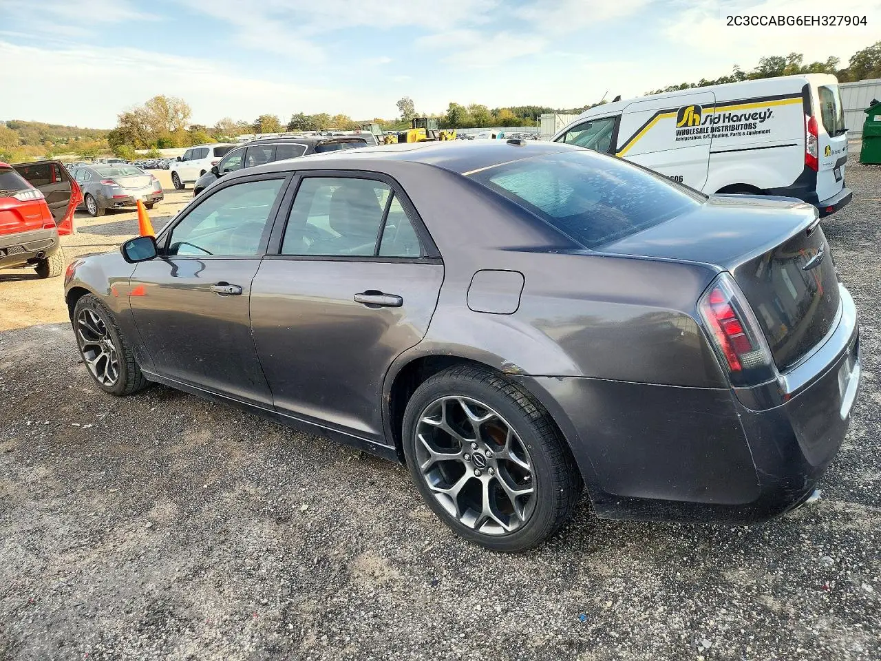 2014 CHRYSLER 300 VIN 2C3CCABG6EH327904 — фото 2