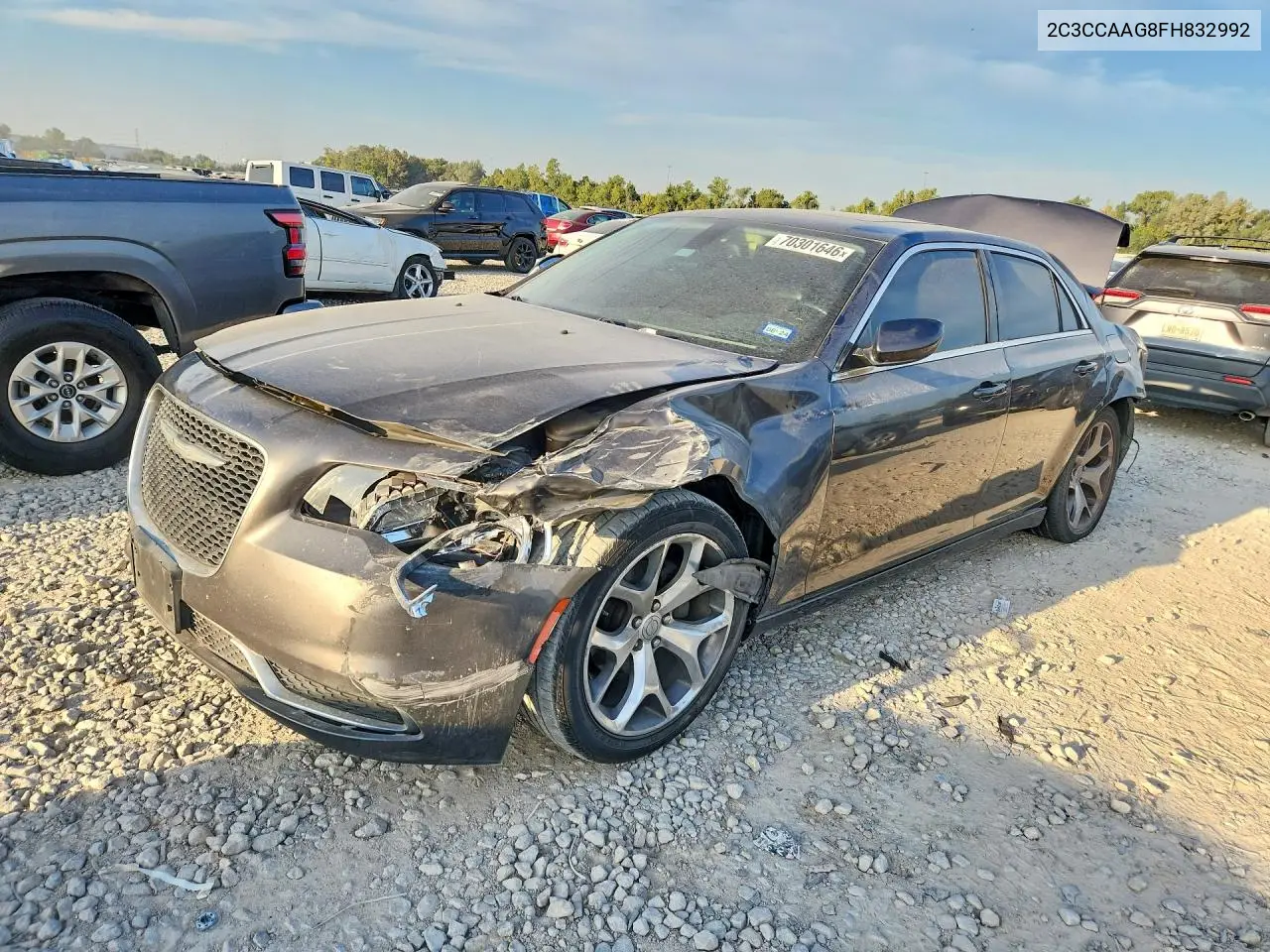CHRYSLER 300 2015, VIN 2C3CCAAG8FH832992