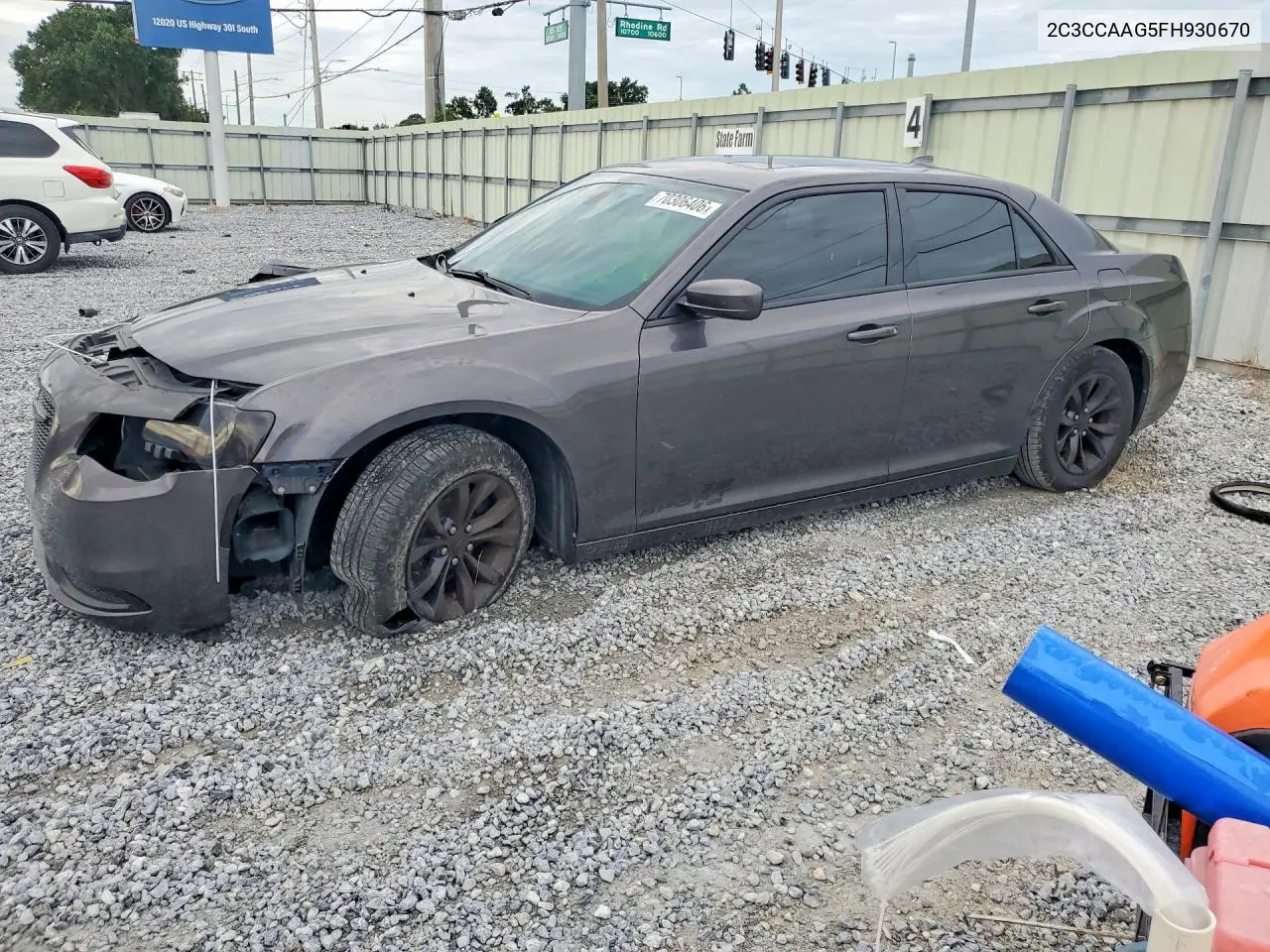 CHRYSLER 300 2015, VIN 2C3CCAAG5FH930670