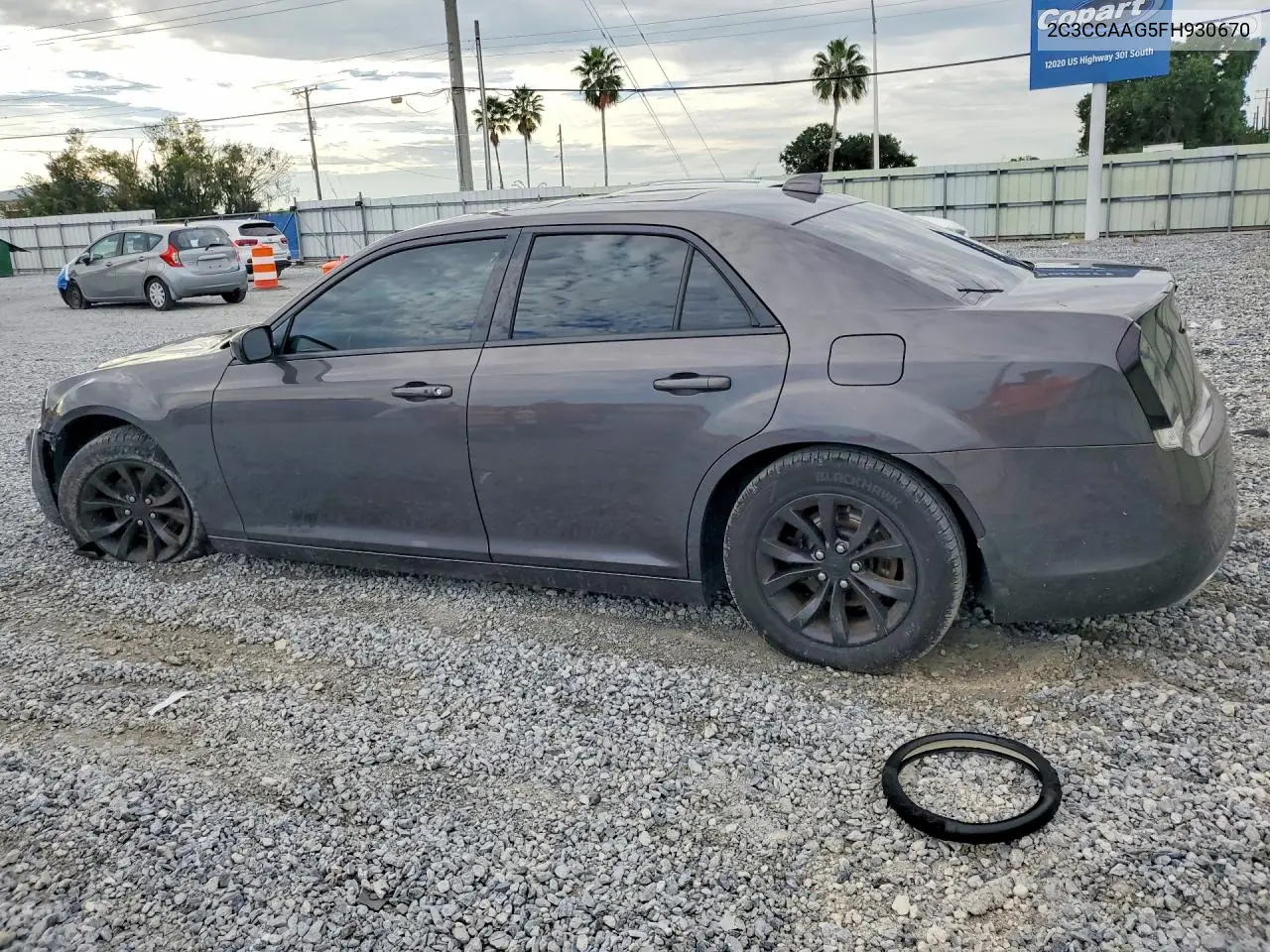 2015 CHRYSLER 300 VIN 2C3CCAAG5FH930670 — фото 2