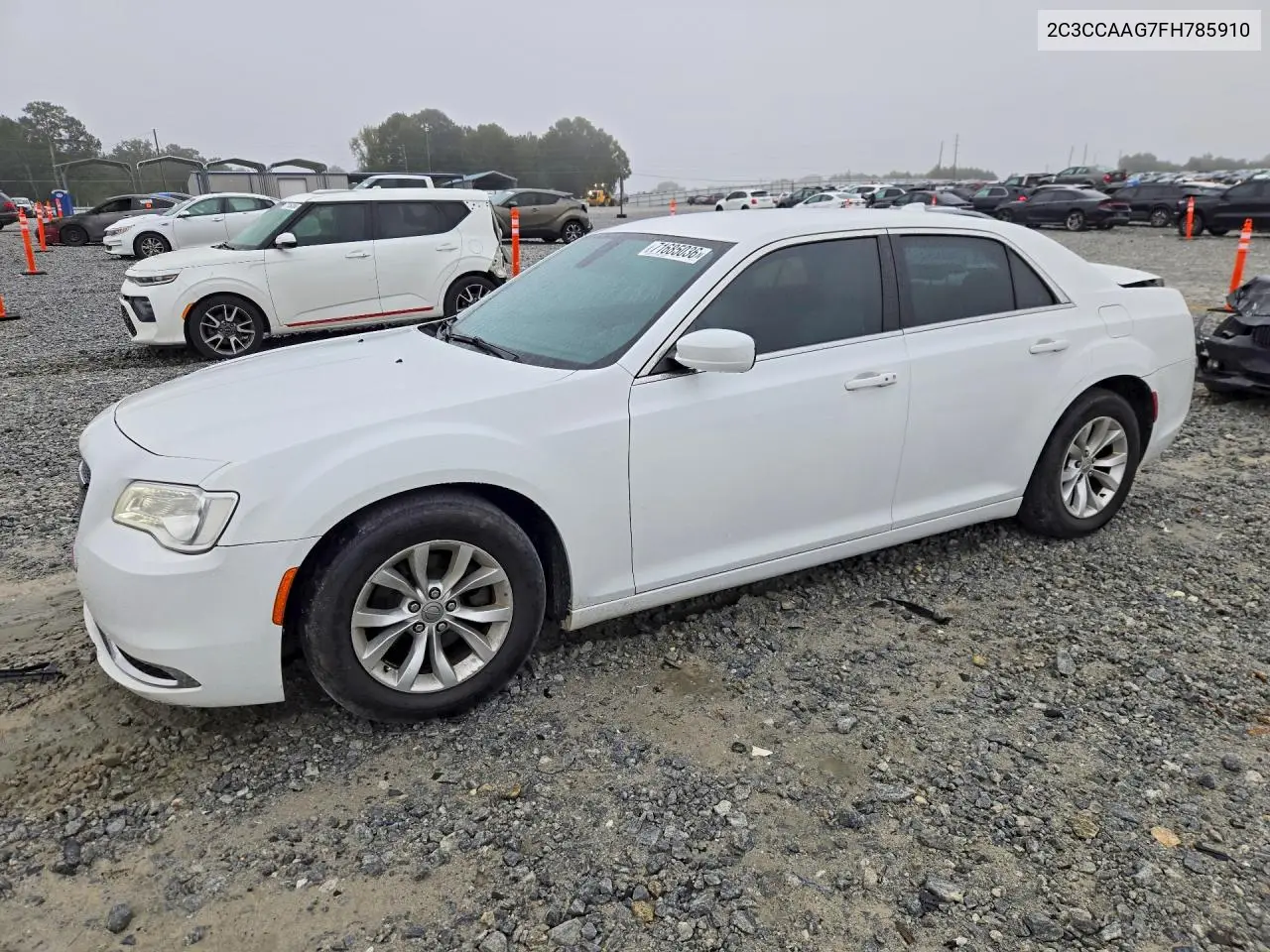CHRYSLER 300 2015, VIN 2C3CCAAG7FH785910