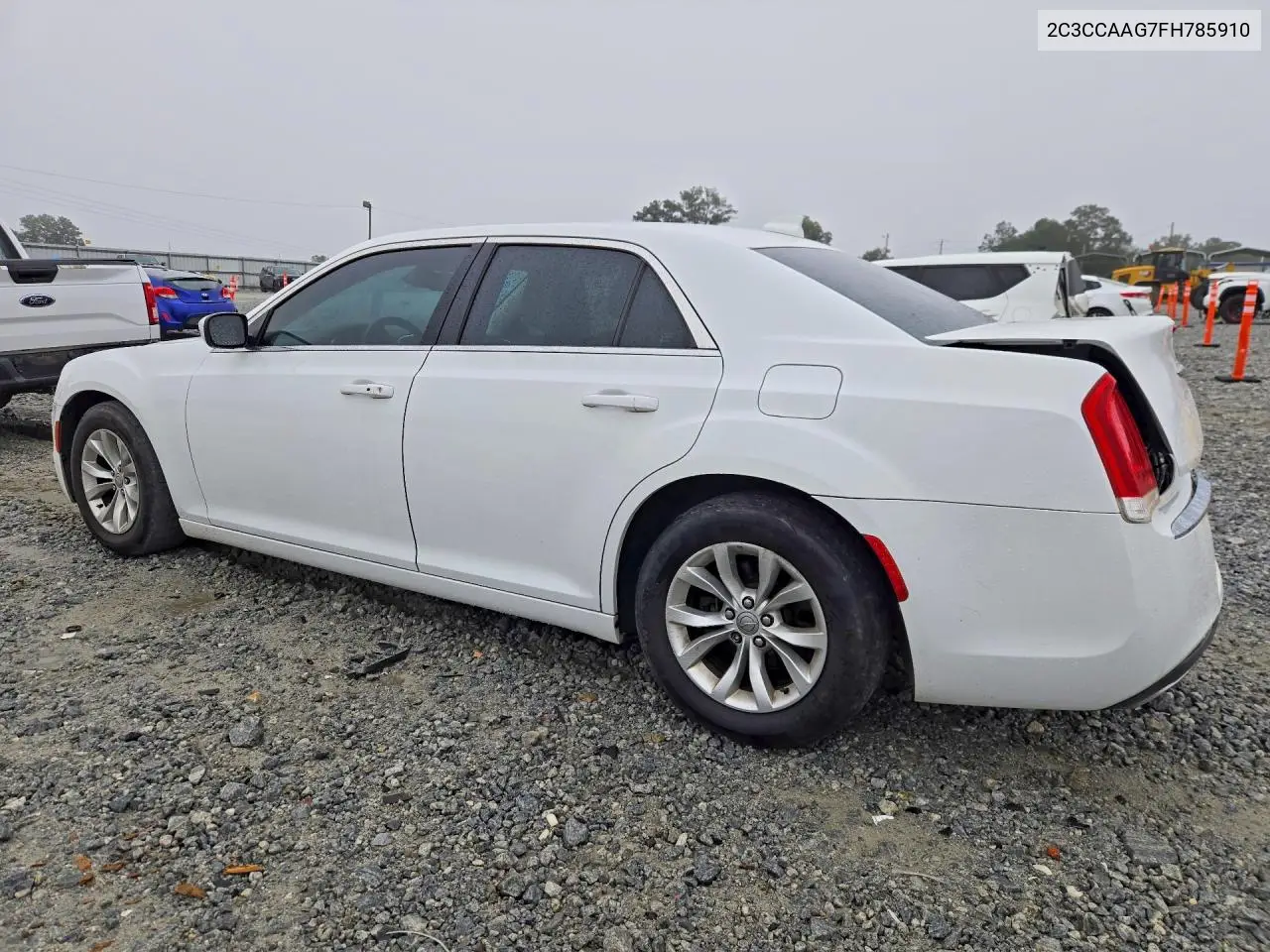 2015 CHRYSLER 300 VIN 2C3CCAAG7FH785910 — фото 2