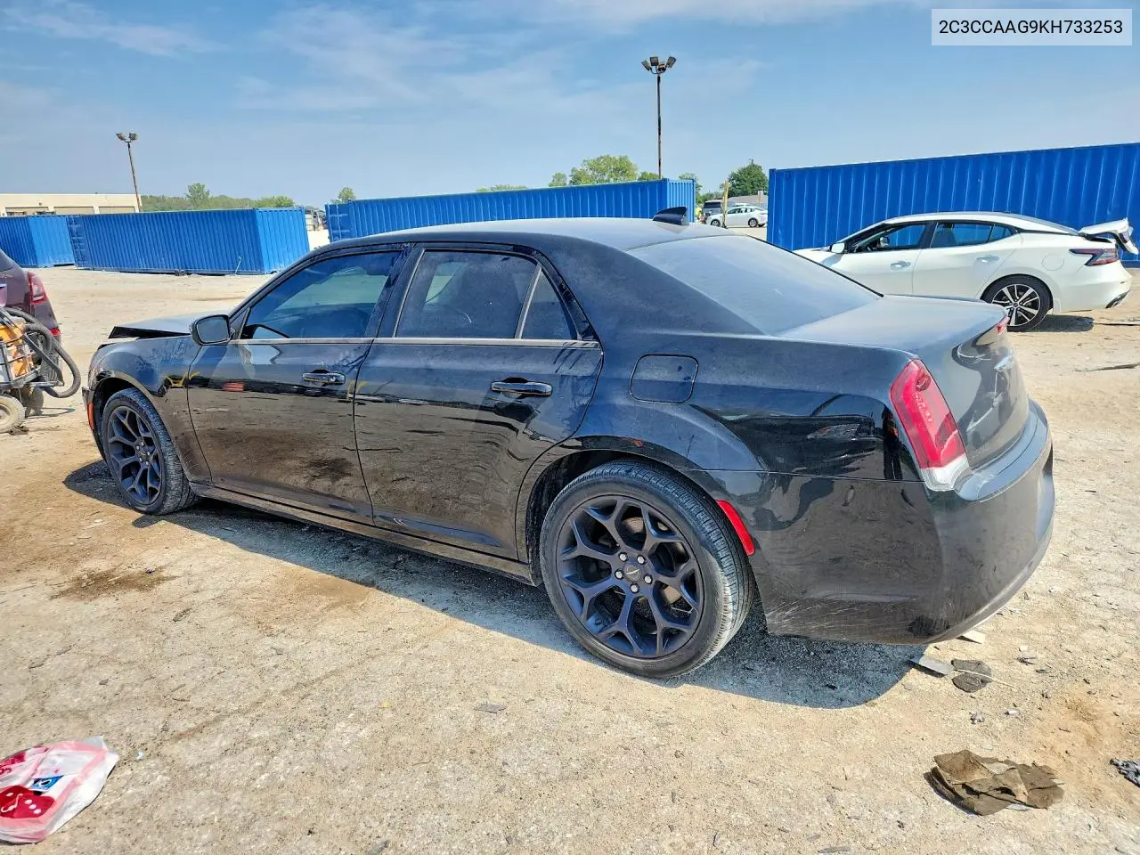 2019 CHRYSLER 300 VIN 2C3CCAAG9KH733253 — фото 2