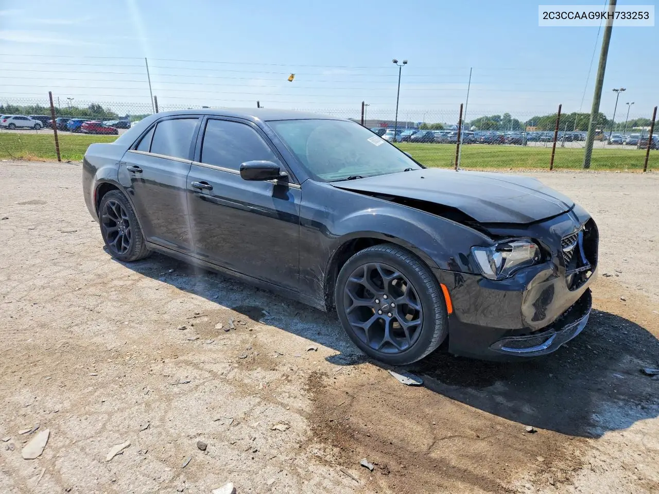 2019 CHRYSLER 300 VIN 2C3CCAAG9KH733253 — фото 4